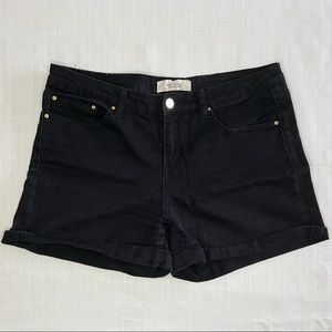 Black Workshop Shorts Size 10